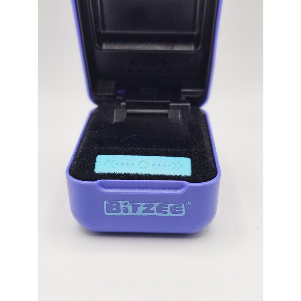Bitzee Digital Interactive Pet Purple Electronic Toy Spin Master Tested - Picture 8 of 8